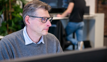 Software Developer Morten Pedersen bringer erfaring og struktur til DK AU2MATION